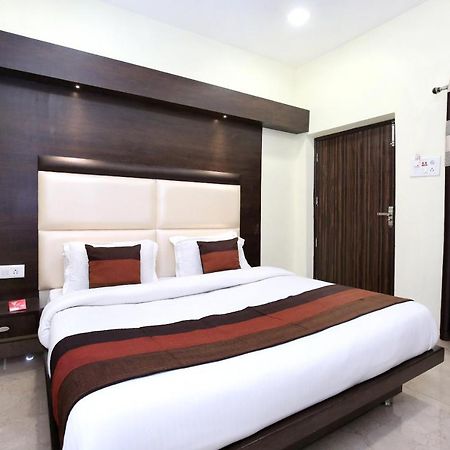 Hotel Oyo 7447 Grand Park Amritsar Esterno foto