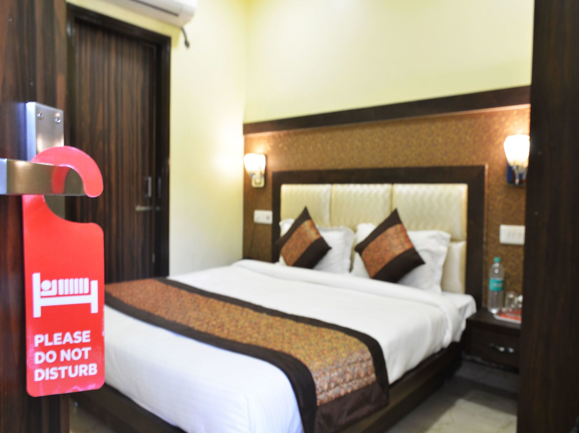 Hotel Oyo 7447 Grand Park Amritsar Esterno foto