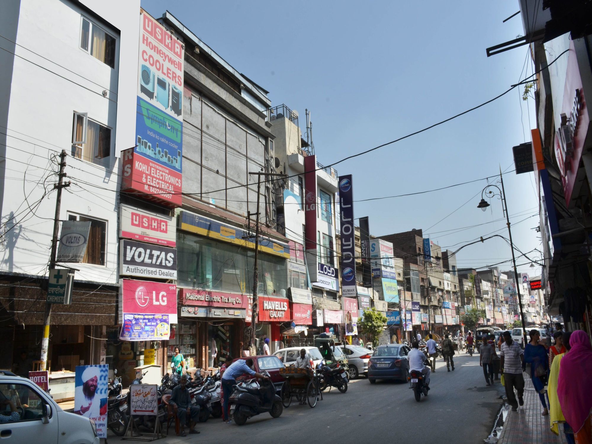 Hotel Oyo 7447 Grand Park Amritsar Esterno foto