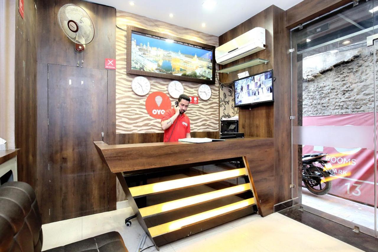 Hotel Oyo 7447 Grand Park Amritsar Esterno foto