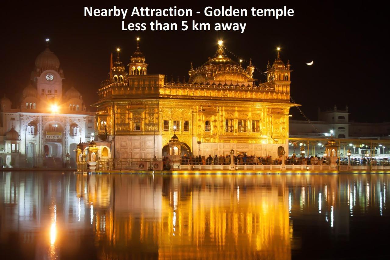 Hotel Oyo 7447 Grand Park Amritsar Esterno foto