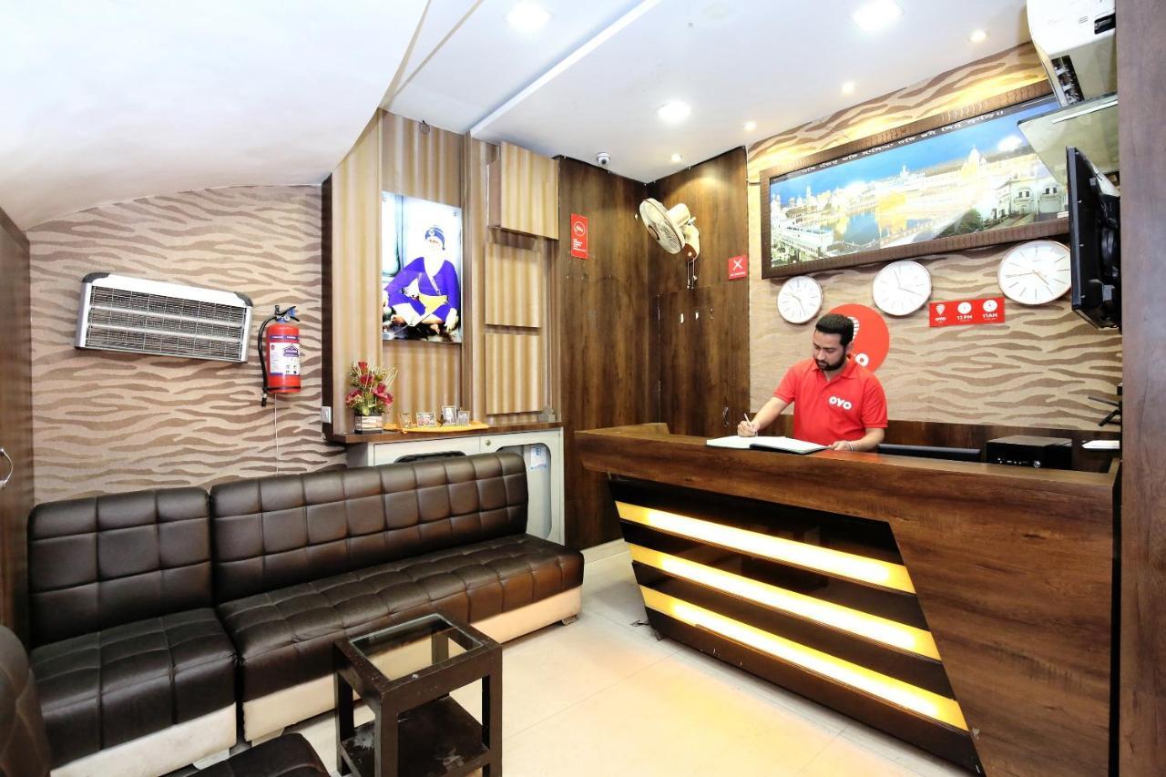 Hotel Oyo 7447 Grand Park Amritsar Esterno foto