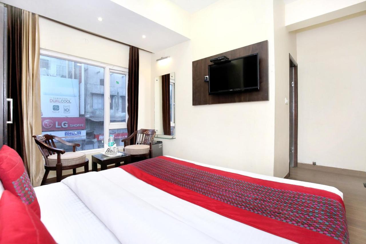 Hotel Oyo 7447 Grand Park Amritsar Esterno foto